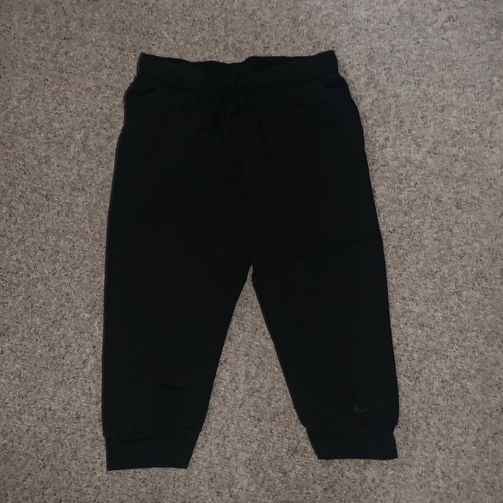 Nike Capri Sweatpants